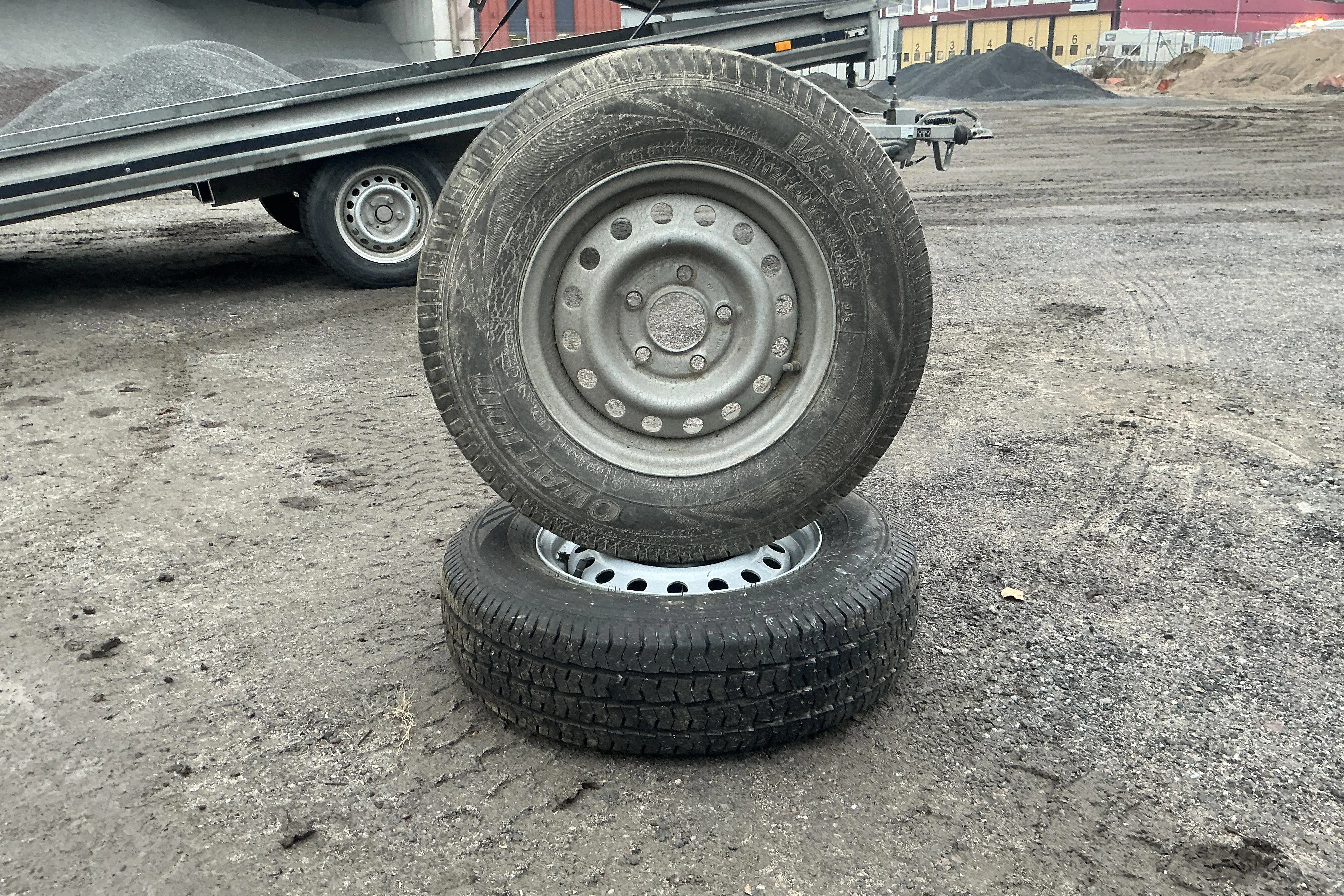 Presentationsfoto 14 av 14: FOGESTA BZ1240 Kåpsläpvagn med tippfunktion - 0 km - 2019