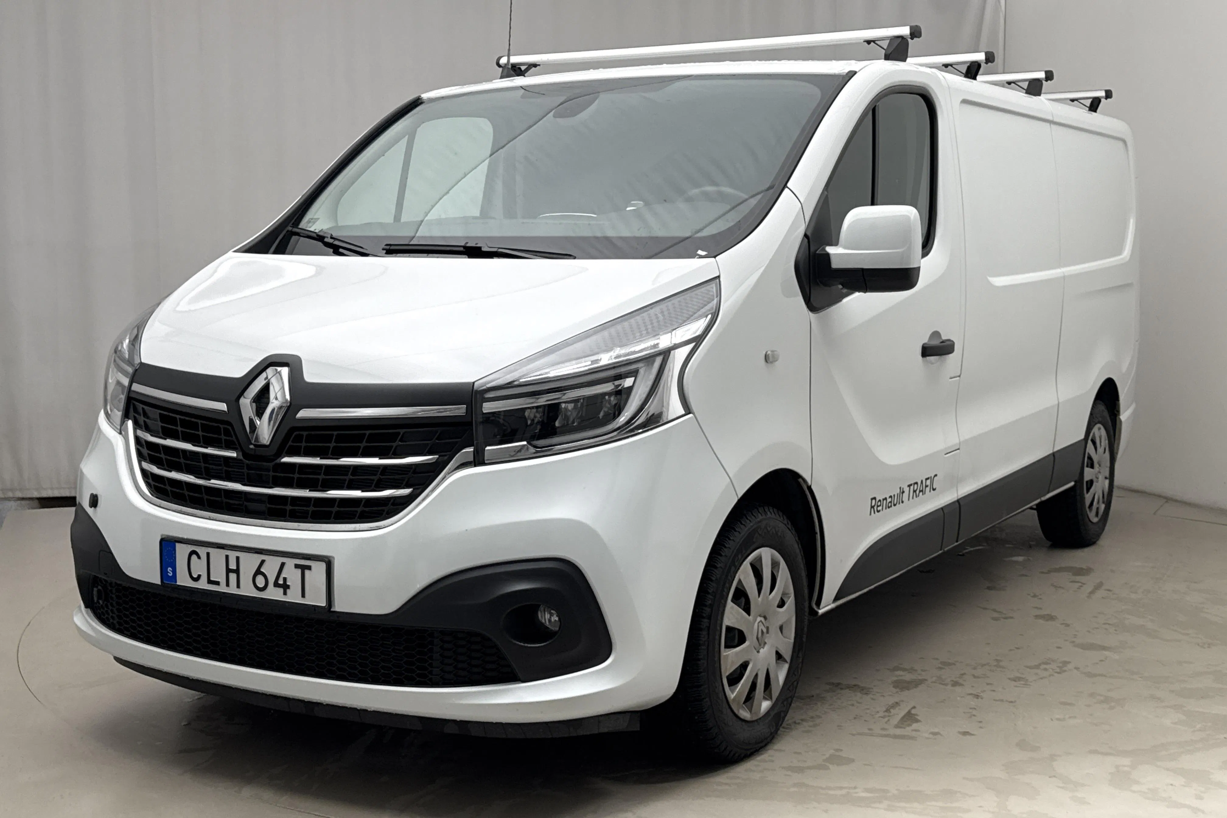 Presentationsfoto 1 av 18: Renault Trafic 2.0 dCi Skåp (145hk) - 1 961 mil - Automat - vit - 2021