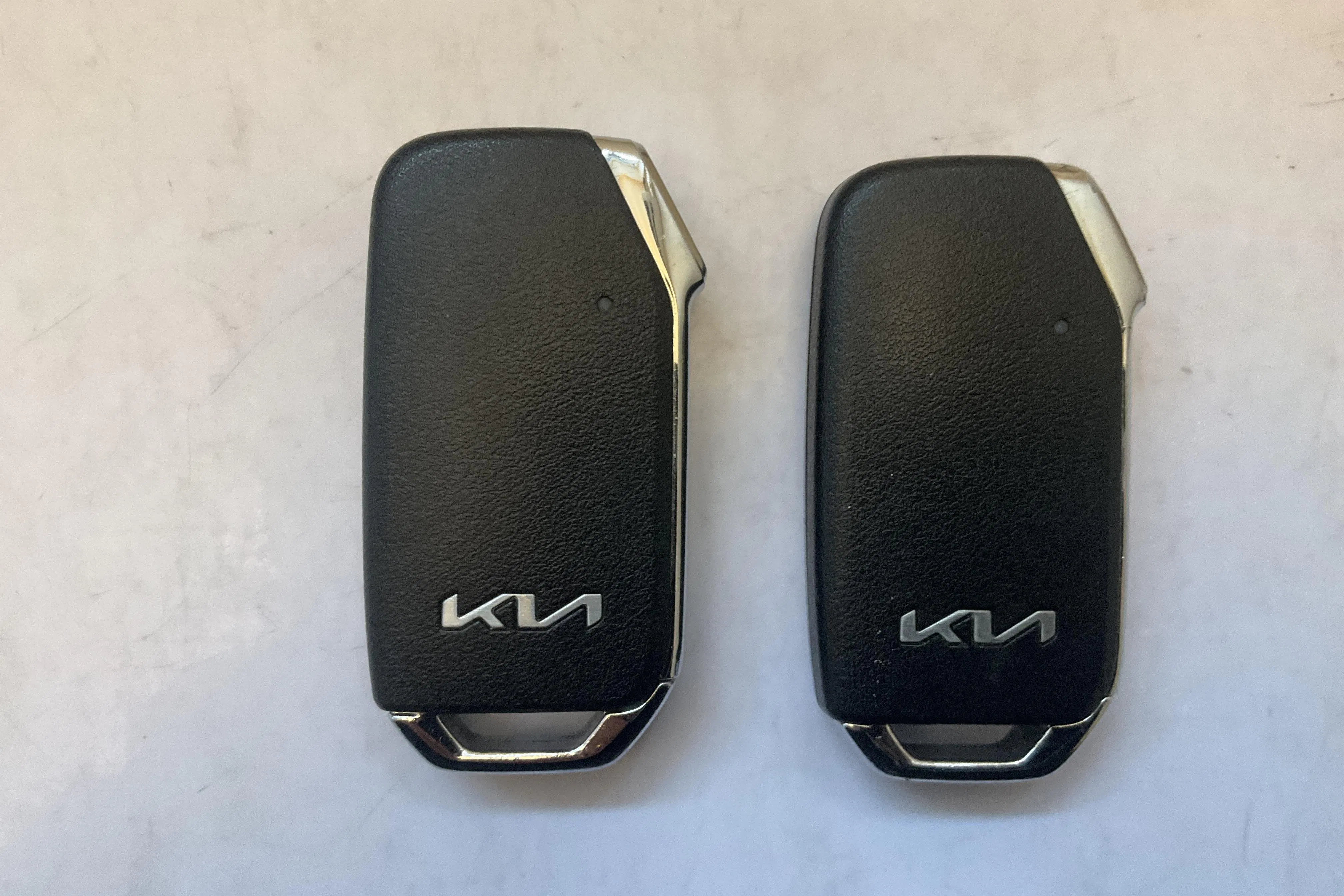 Presentationsfoto 18 av 18: KIA Ceed 1.6 Plug-in Hybrid SW (141hk) - 9 585 mil - Automat - grå - 2022