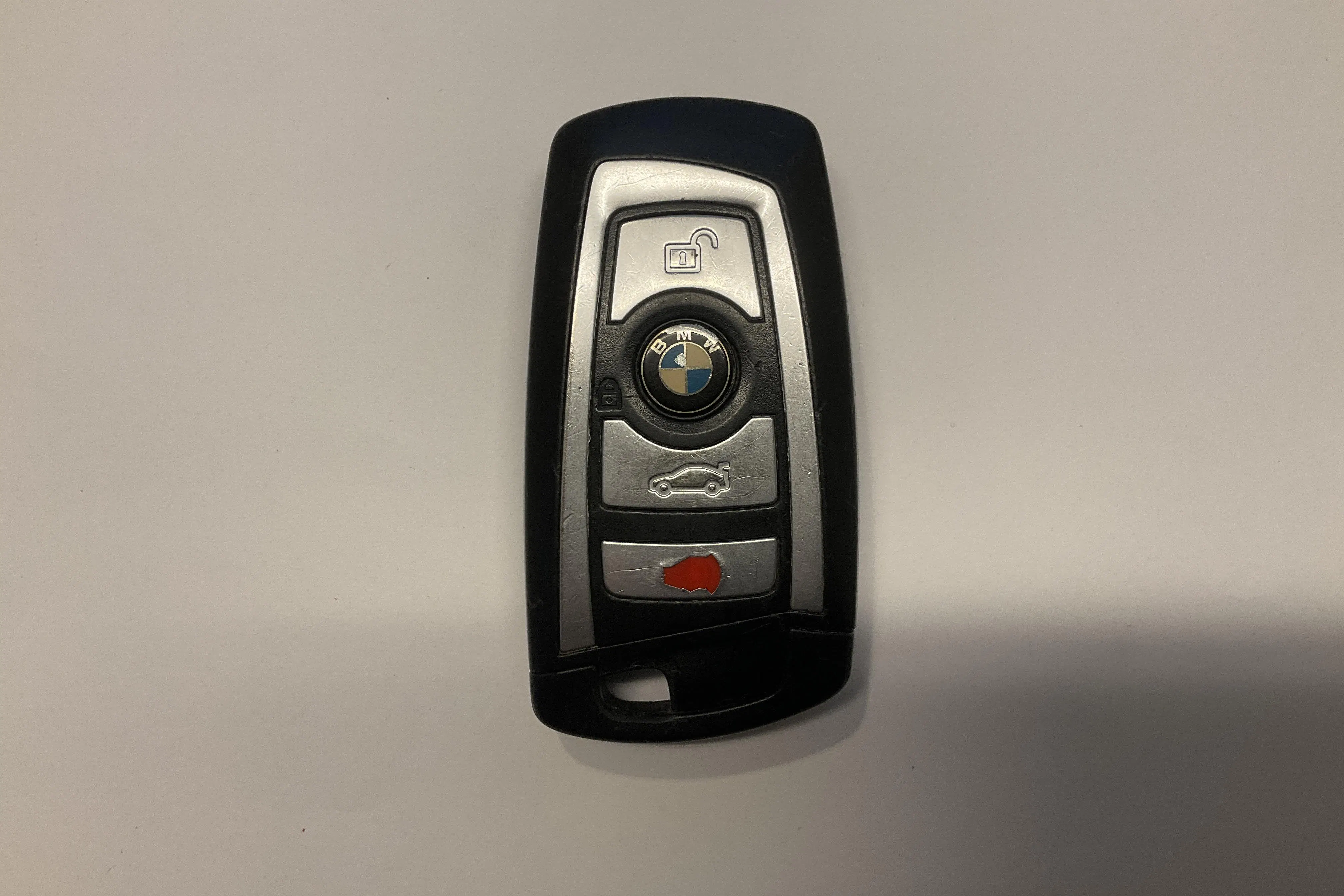 Presentationsfoto 14 av 14: BMW X4 xDrive28i, F26 (245hk) - 13 955 mil - Automat - vit - 2015