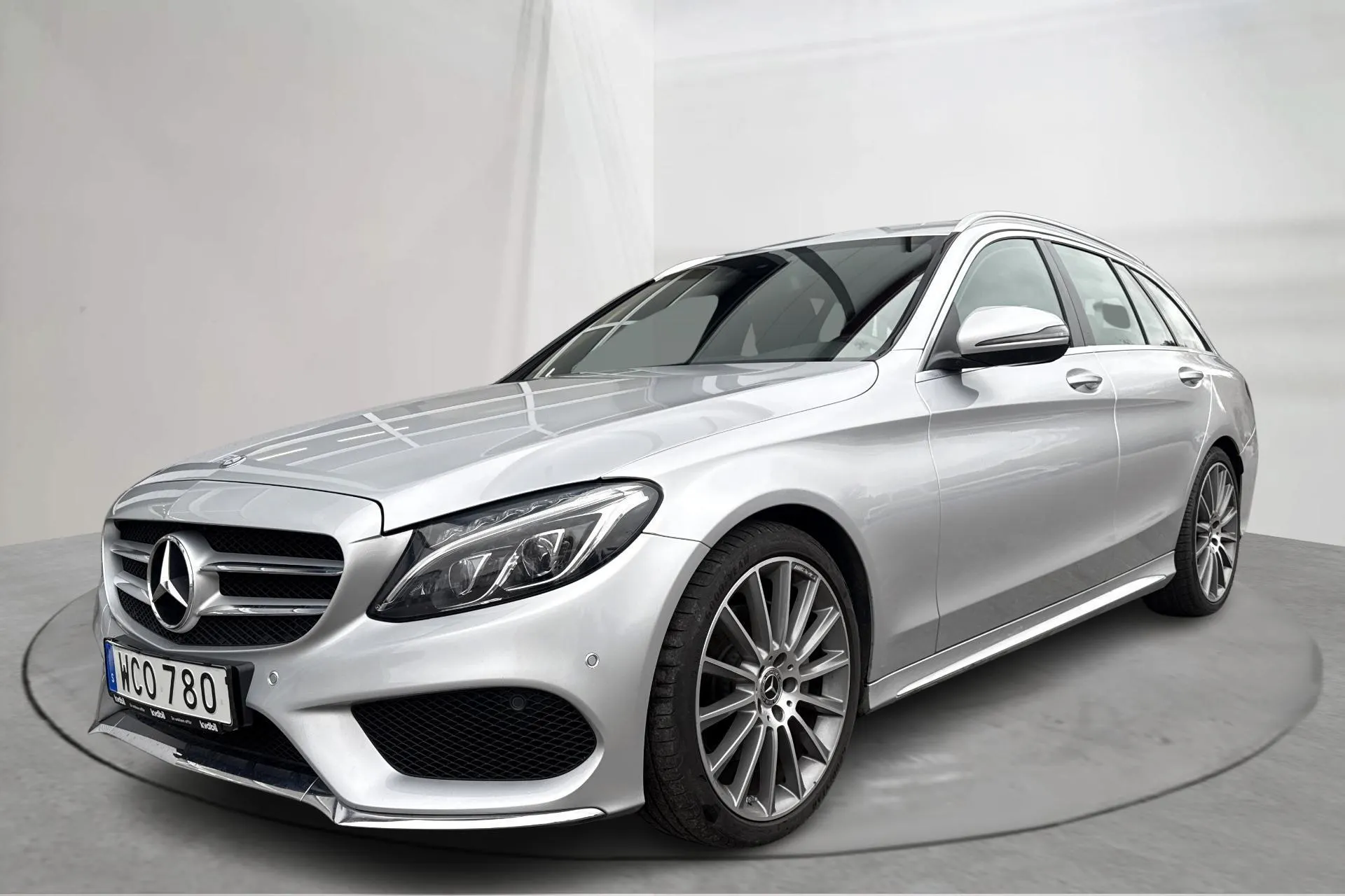 Presentationsfoto 1 av 17: Mercedes C 220 d Kombi S205 (170hk) - 8 777 mil - Automat - silver - 2017