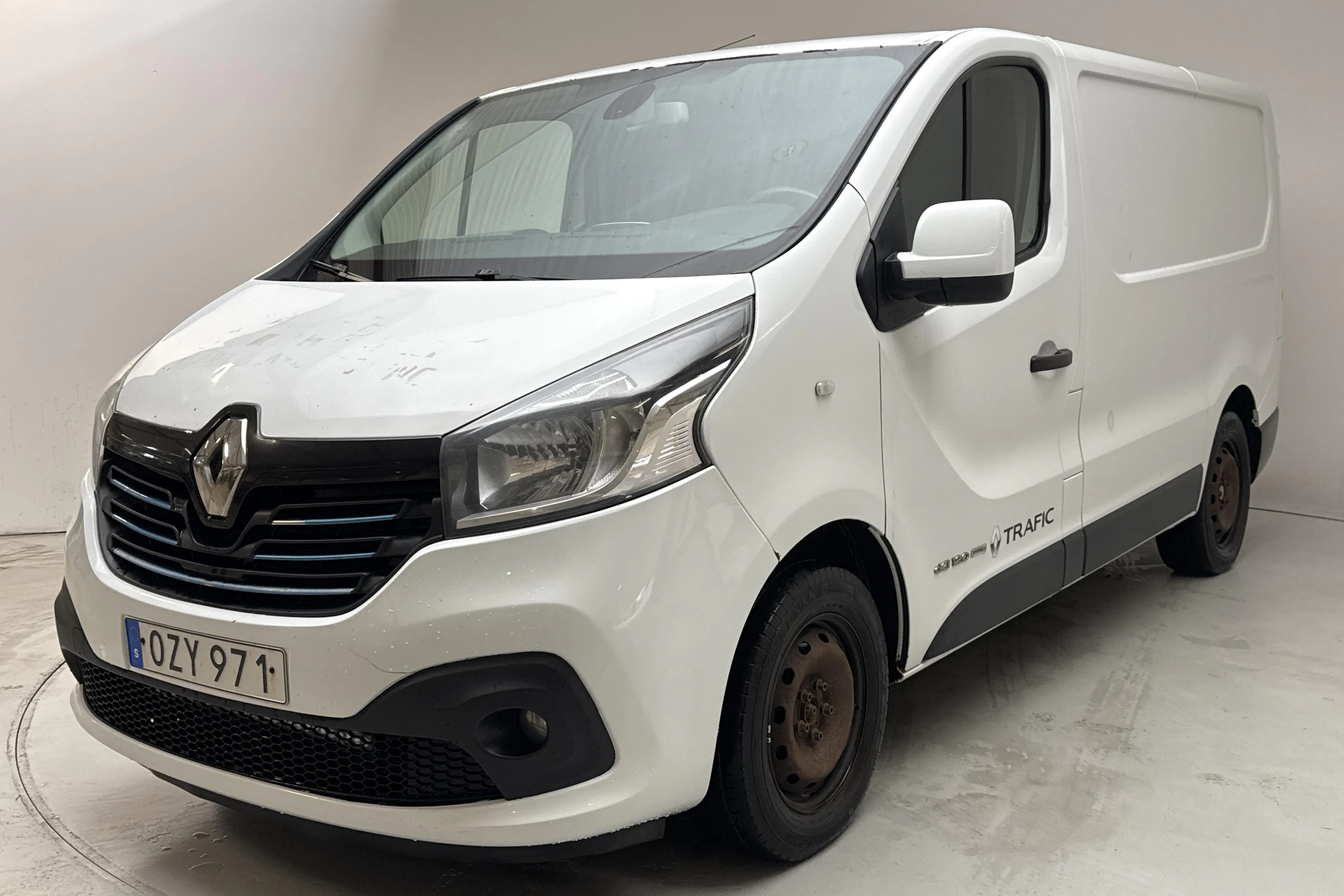 Presentationsfoto 1 av 12: Renault Trafic 1.6 dCi Skåp (120hk) - 23 457 mil - Manuell - vit - 2016