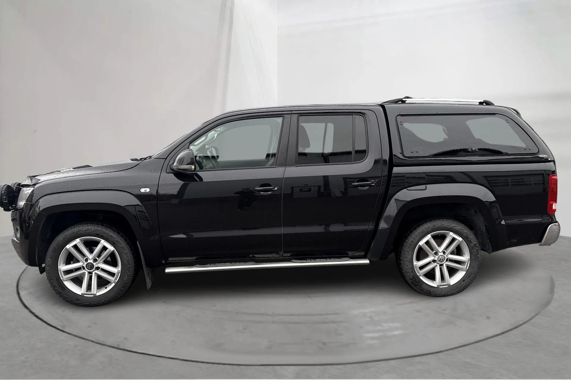 Presentationsfoto 2 av 18: VW Amarok 2.0 TDI 4motion (180hk) - 34 215 mil - Automat - svart - 2013