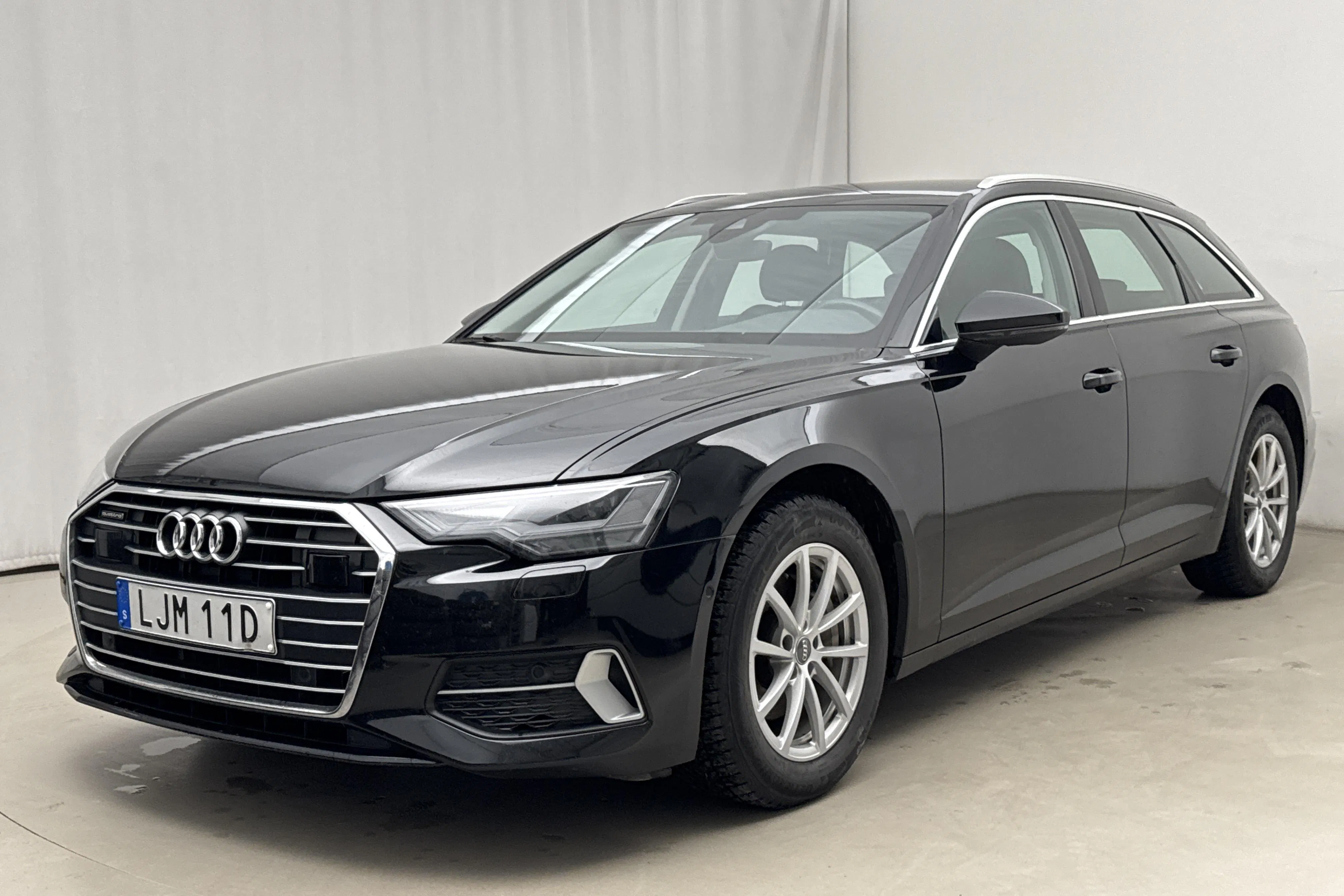 Presentation photo 1 of 17: Audi A6 Avant 40 TDI quattro (204hk) - 89 640 km - Automatic - black - 2023