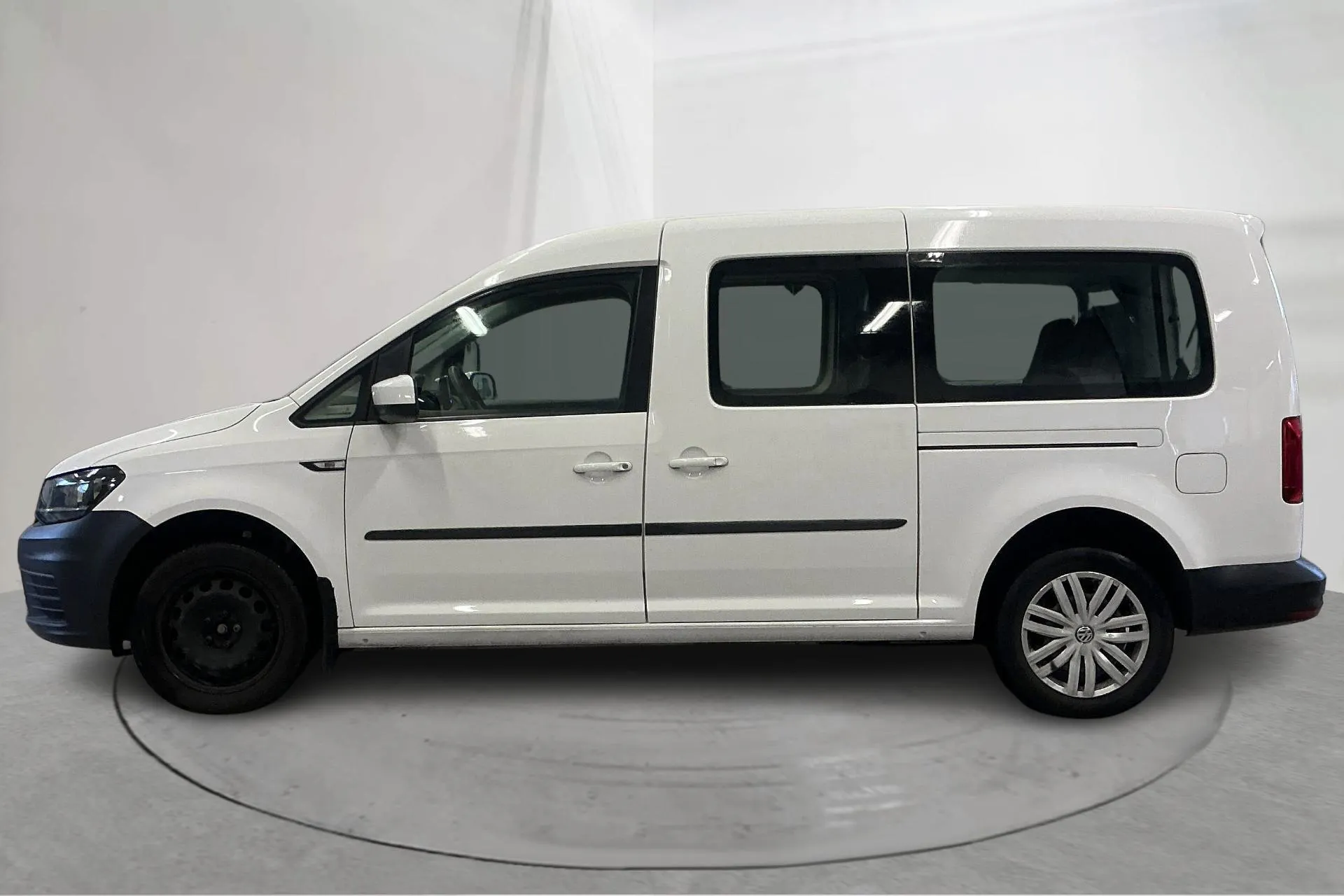 Presentationsfoto 2 av 14: VW Caddy Maxi Life 1.4 TGI (110hk) - 12 455 mil - Manuell - vit - 2020