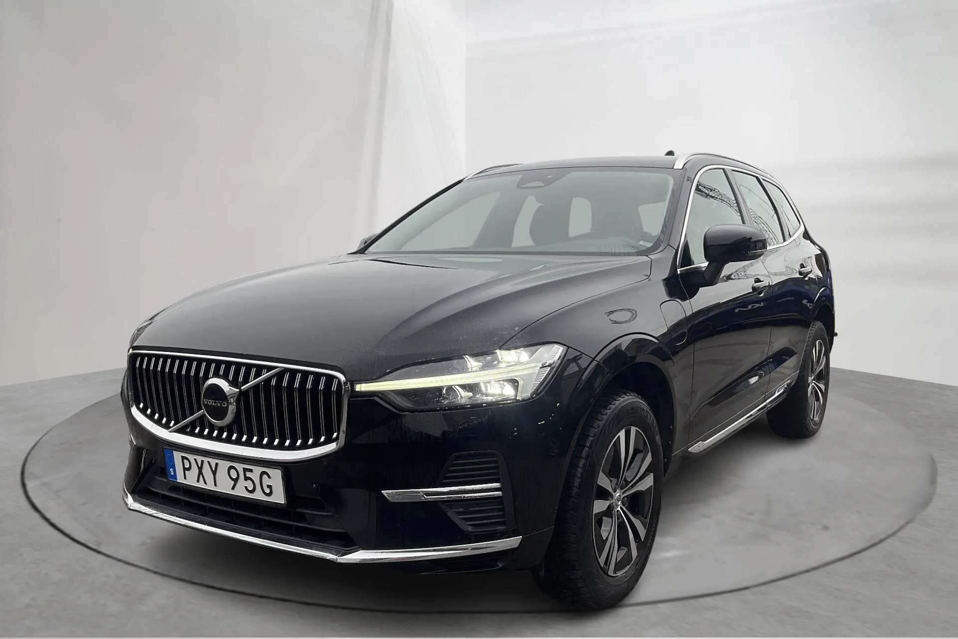 Presentation photo 1 of 24: Volvo XC60 T6 AWD Recharge (340hk) - 114 130 km - Automatic - black - 2022