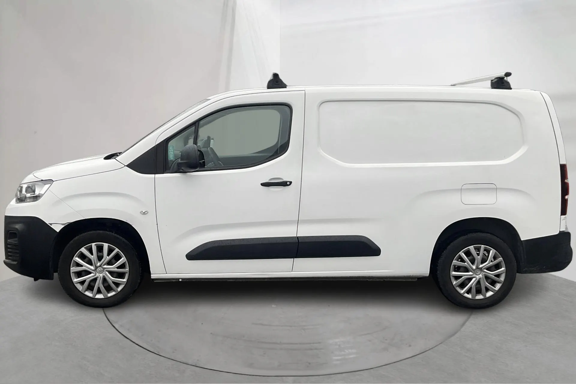 Presentation photo 2 of 15: Citroën Berlingo 1.5 BlueHDi Skåp (100hk) - 110 710 km - Manual - white - 2019