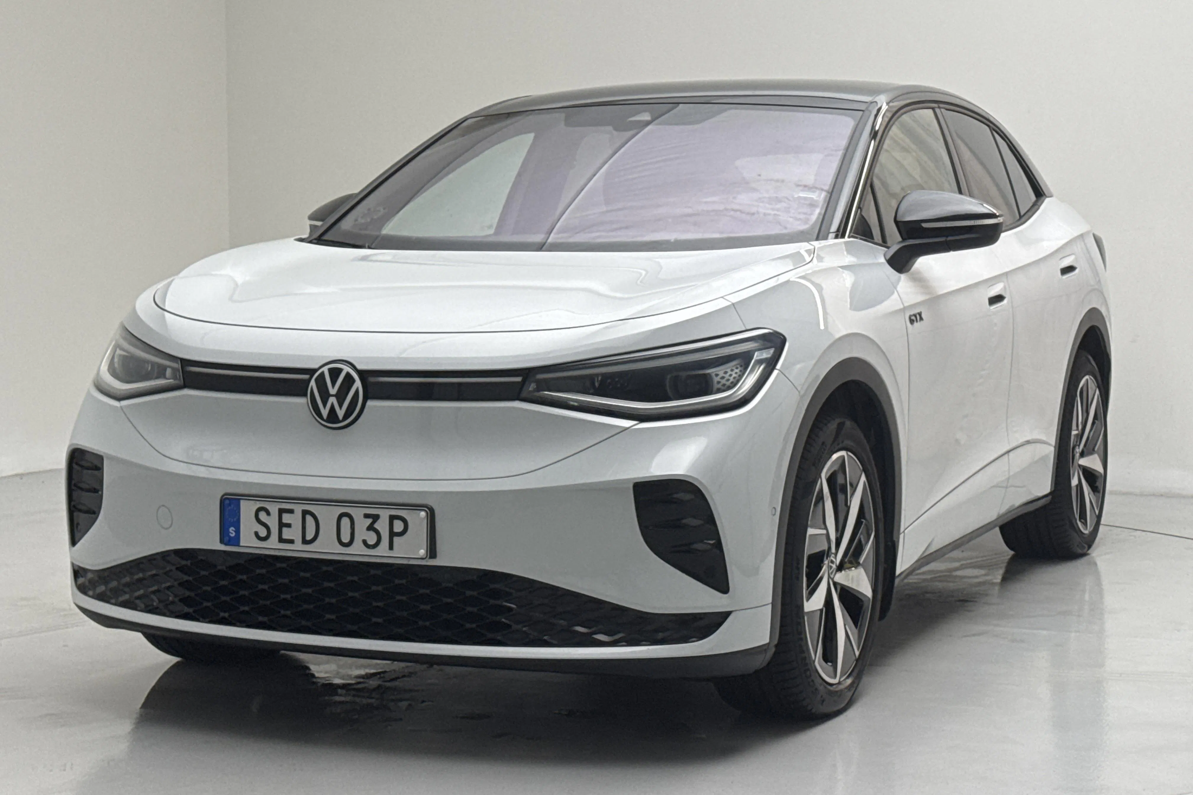 Presentationsfoto 1 av 17: VW ID.5 GTX 4-Motion 77kWh (299hk) - 5 478 mil - Automat - vit - 2023
