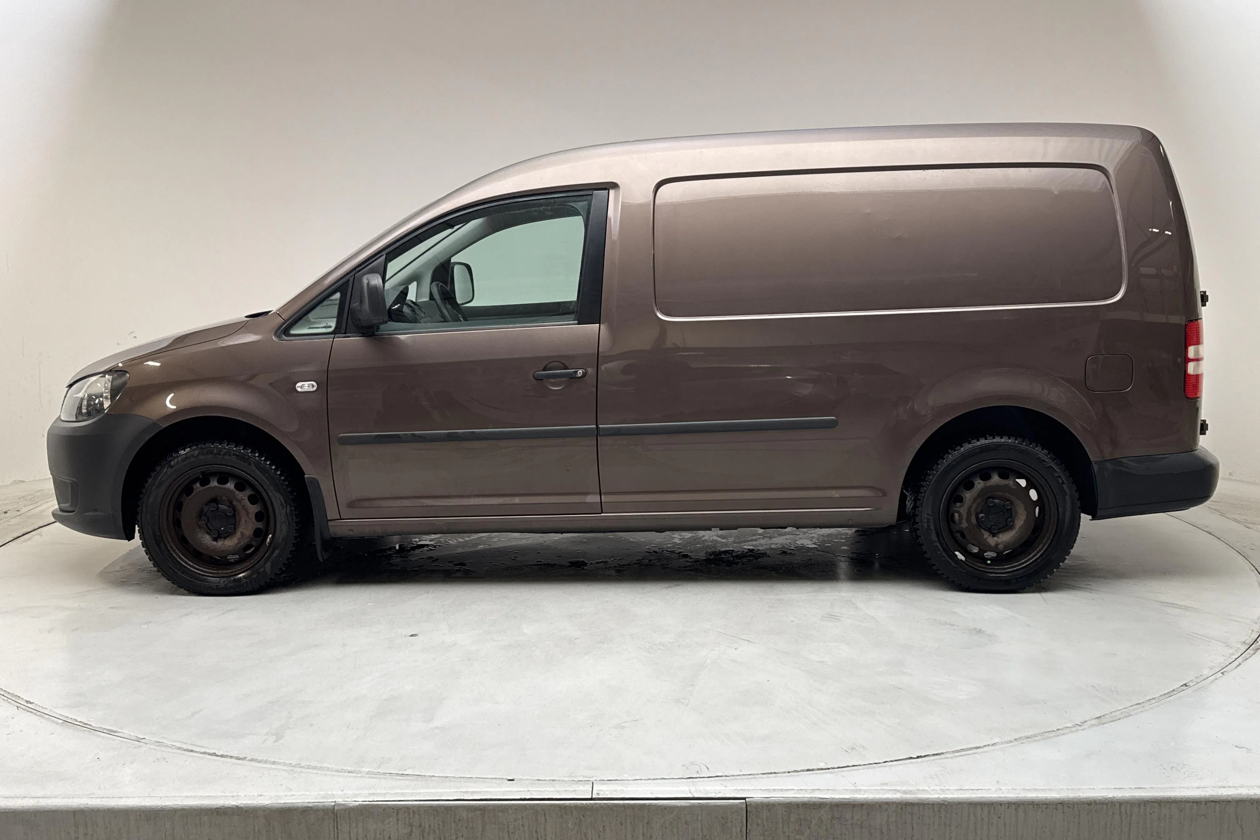 Presentation photo 2 of 14: VW Caddy 1.6 TDI Maxi Skåp (102hk) - 159 190 km - Manual - light brown - 2011
