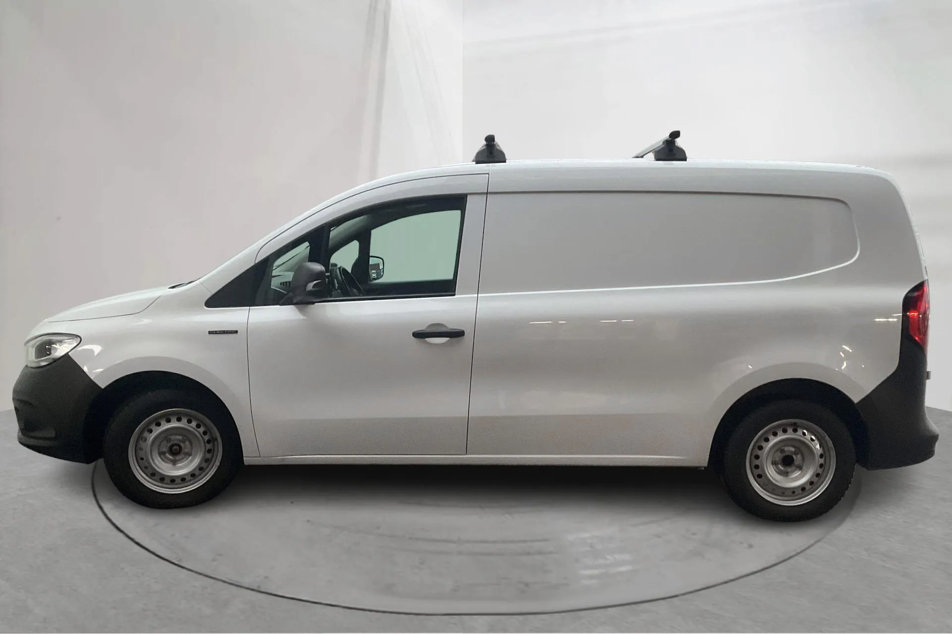 Presentationsfoto 2 av 23: Mercedes eCitan Skåp 45kWh (122hk) - 2 285 mil - Automat - vit - 2024