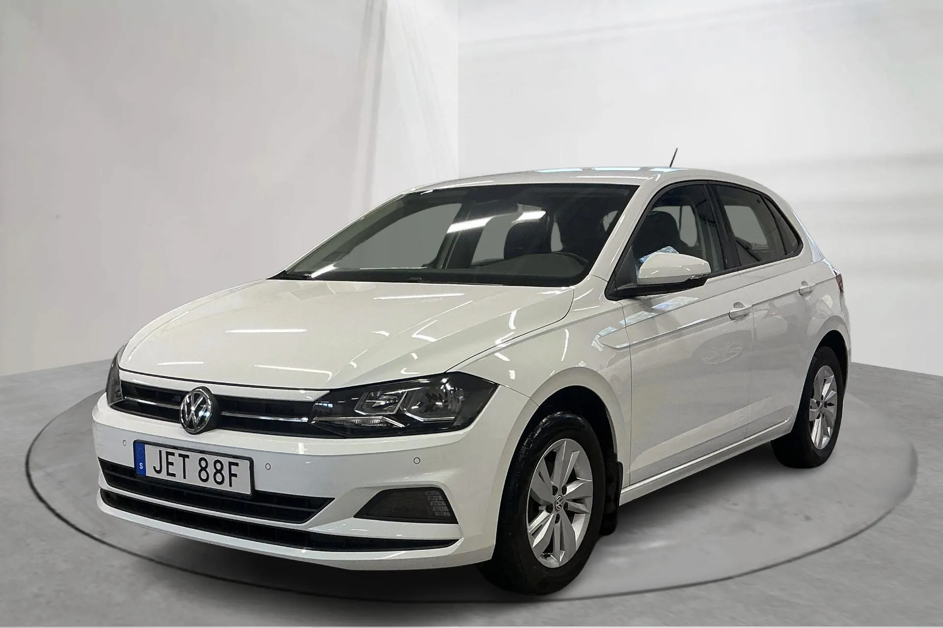 Presentation photo 1 of 12: VW Polo 1.0 TSI 5dr (95hk) - 58 140 km - Manual - white - 2020